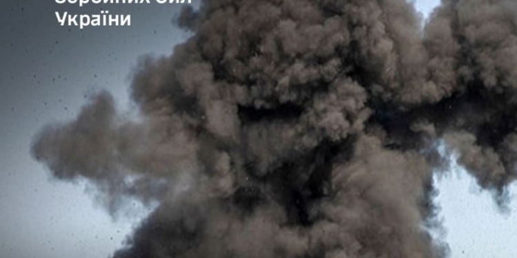 Вночі Сили оборони уразили на ТОТ ремонтну частину, навчальний центр БпЛА, пункти управління