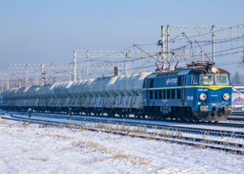 У Польщі молдаванин намагався пустити під укіс потяг з нафтою для України