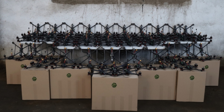 У січні громада Миколаєва передала ЗСУ 550 дронів та іншу техніку