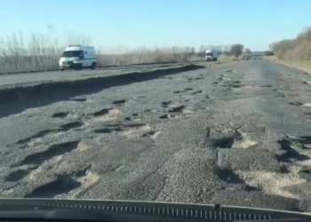 Уряд дав доручення забезпечити термінову готовність до ремонту доріг