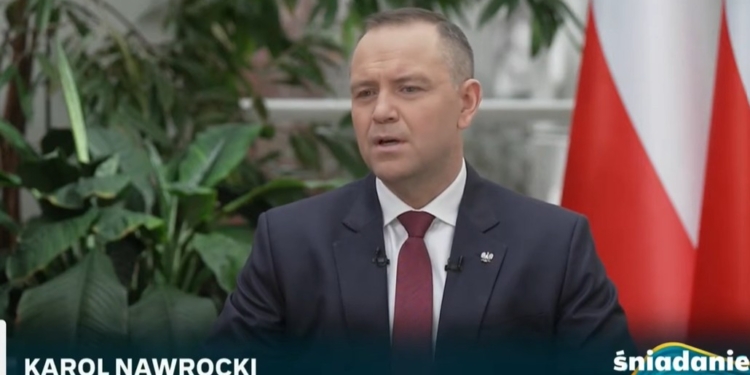 Навроцький заявив, що Польща має почати розробляти свою ядерну зброю – бо вона на такому кордоні