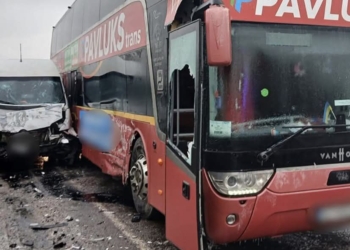 На Миколаївщині автобус “Миколаїв-Варшава” зіткнувся з маршруткою “Одеса-Миколаїв” – є постраждалі