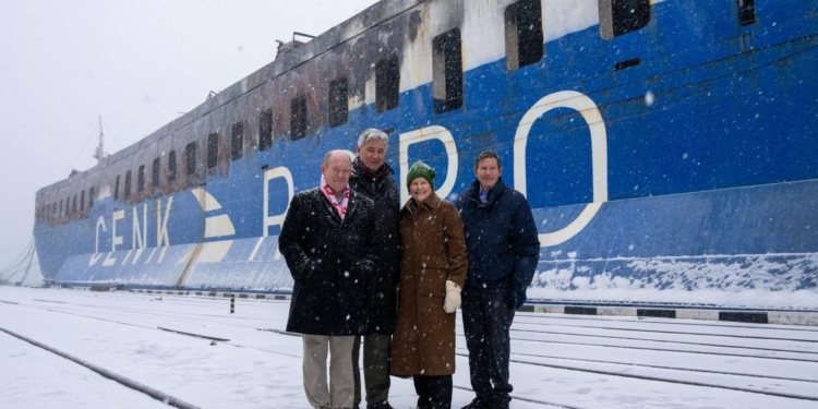 РФ свідомо б’є по американському бізнесу в Україні – сенатори США після візиту у Київ та Одесу (ФОТО)