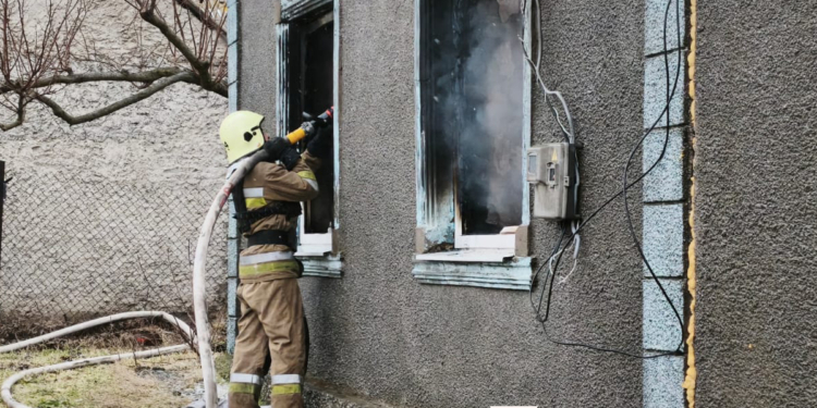 На Миколаївщині за добу зареєстровано п’ять пожеж, ще стало відомо про загибель людини на пожежі в неділю (ФОТО)