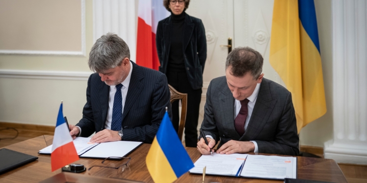 Франція запускає новий фонд на 71 млн євро для французьких компаній, зацікавлених працювати в Україні (ФОТО)