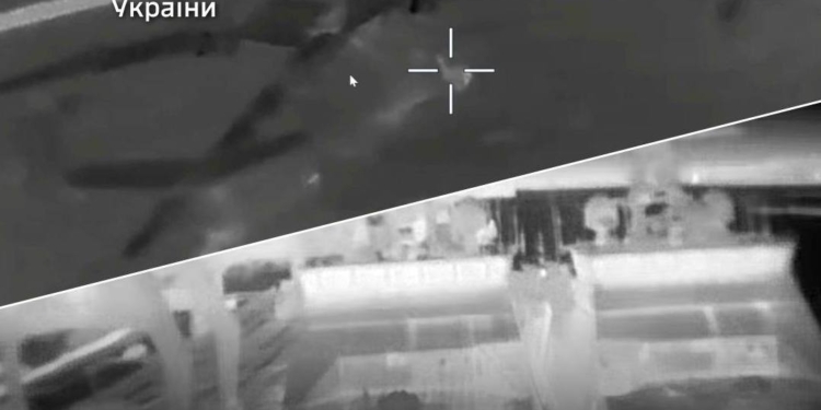 ЗСУ уразили важливі заводи ворога, підбили сторожеві кораблі і літаки (ФОТО)