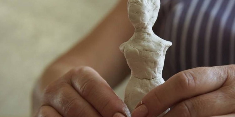 Український документальний фільм «Сліди» про сексуальне насильство окупантів переміг в «Панорамі» на Берлінале