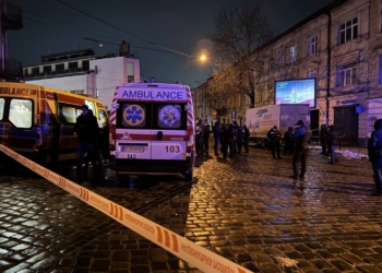 У Львові вночі внаслідок теракту загинула поліцейська, 15 поранених (ФОТО, ВІДЕО)