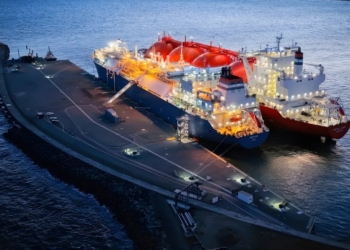 Нафтогаз вперше постачає скраплений газ через термінал в Німеччині