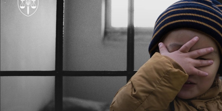 На Тернопільщині мати виколола дитині око заради соцвиплат