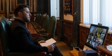 РФ скористалася перемир’ям для накопичення ракет і вдарила по енергетиці. Врахуємо на перемовинах, – Зеленський