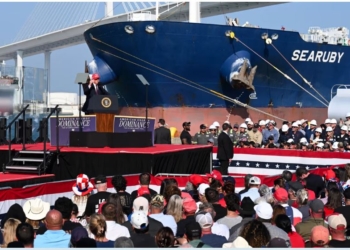 Трамп заявив, що має право на третій термін