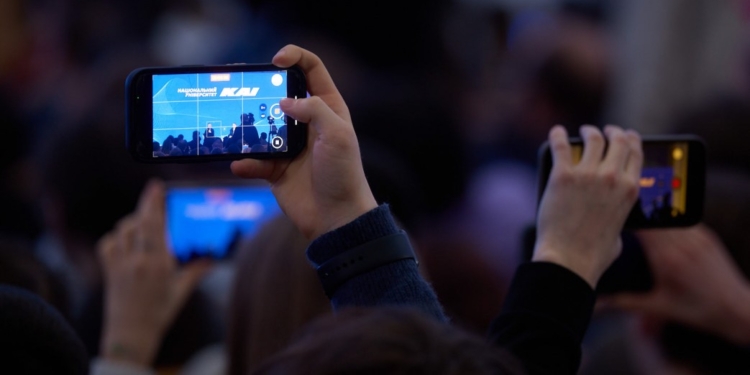 На початок війни у нас було 25 систем С-300, а у 90-х тільки в Києві було 250. То що робили з Україною всі ці роки? – Зеленський