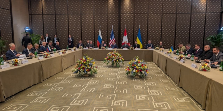 «Працюємо конструктивно, зосереджено і без зайвих очікувань» – Умєров про старт тристоронніх переговорів України, США та росії (ФОТО)