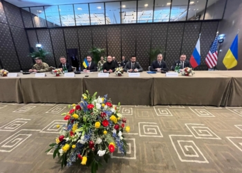 «Працюємо конструктивно, зосереджено і без зайвих очікувань» – Умєров про старт тристоронніх переговорів України, США та росії (ФОТО)