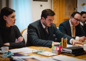 Миколаївський глиноземний – в першій черзі на продаж. Разом з торговим центром і готелем в Буковелі