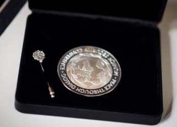 Український народ нагородили премією імені Евальда фон Клейста за мужність – нагороду отримає Зеленський