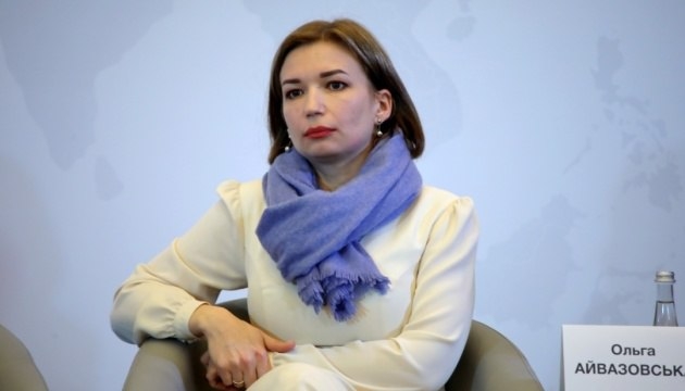 Порошенко не має права брати участь у виборах, а першими мали б відбутися парламентські, – Айвазовська