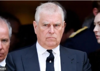 У Британії у “справі Епштейна” арештували брата короля Чарльза, позбавленого титулу принца Ендрю