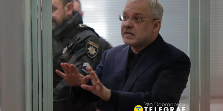 Галущенко в суді: “У мене багато кумів, і всі вони заможні”. Але на заставу не зберуть (ВІДЕО)