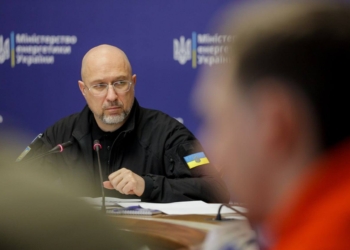 Шмигаль повідомив, що ворог готує нові удари по енергетиці