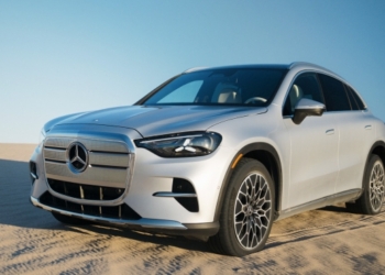 BMW, Mercedes та Volkswagen можуть не дожити до 2030 року – німецький економіст (ФОТО)