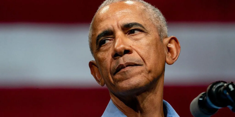 Обама прокоментував ролик Трампа з політикам-тваринами і заявив, що вірить у інопланетян