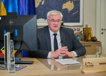 Угорщина та Словаччина не можуть тримати весь ЄС в заручниках, – Сибіга