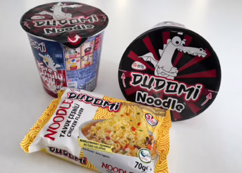 Турецький компанія постачає ООН крадене зерно з окупованого Маріуполя і продає локшину в Україні (ВІДЕО)