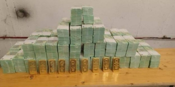 В Угорщині показали операцію із затримання українських інкасаторів і вкрадене золото і валюту (ФОТО, ВІДЕО)