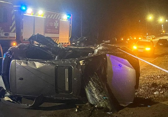 Один загиблий та двоє травмованих – результати ДТП за участі трьох авто у Вознесенську (ФОТО)