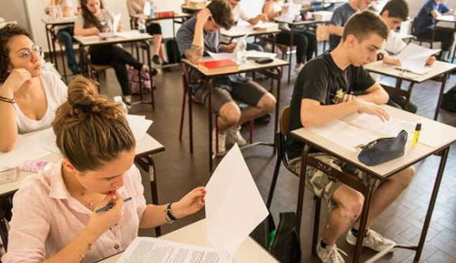 У німецьких школах росте кількість інцидентів праворадикального екстремізму