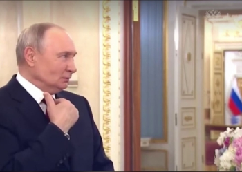 Перепились чи “забили” –  Кремль випустив невідредаговане відео з кашлем Путіна (ВІДЕО)