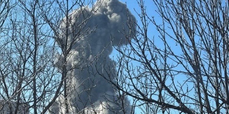 У Донецьку ракети вдарили по складу з ударними дронами (ФОТО, ВІДЕО)