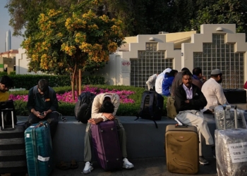 ЄС шукає способи вивезти своїх громадян із країн Близького Сходу у зв’язку зі скасуванням тисяч авіарейсів