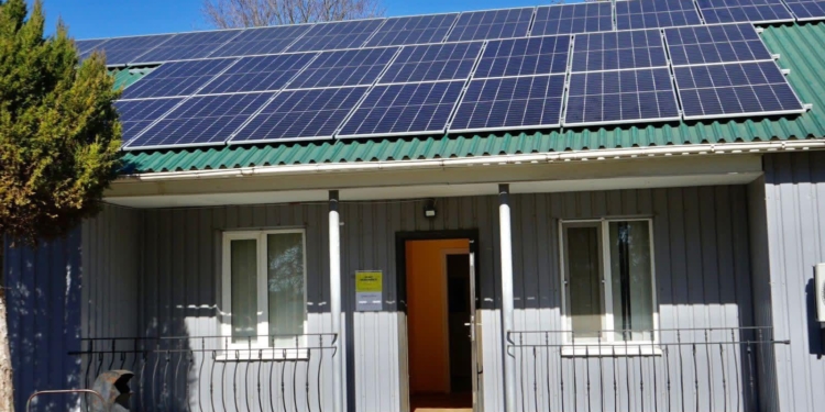 На Миколаївщині запрацювала гібридна сонячна станція (ФОТО)