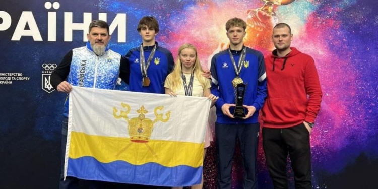 Спортсмени Миколаївщини – переможці та призери Кубка України з бадмінтону (ФОТО)