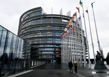 Зеленський, Меркель, Валенса і Боно удостоєні найвищої нагороди ЄС