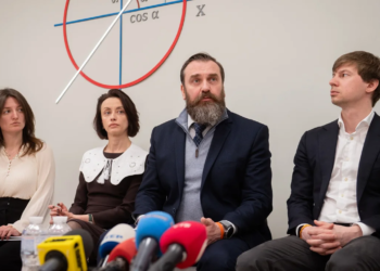 За прогули школярів тепер платитимуть батьки. Багато