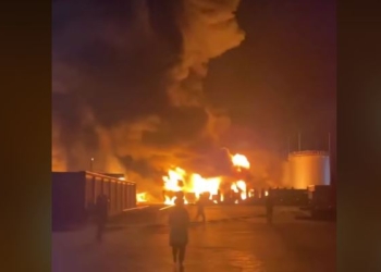 У Краснодарського краї дрони атакували Лабінську нафтобазу (ВІДЕО)