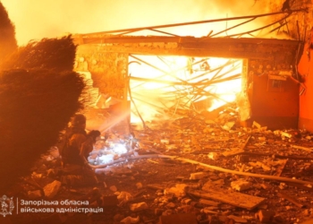 У Запоріжжі внаслідок дронової атаки є поранені і знеструмлення. За добу в області фіксували 18 авіаударів, 401 дрон, 300 артобстрілів