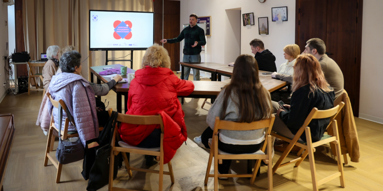 У Миколаєві створять онлайн-колекцію морської спадщини з фондів восьми культурних і наукових інституцій регіону (ФОТО)