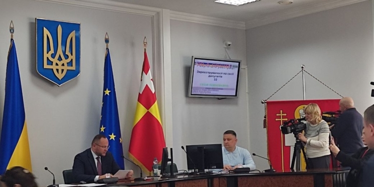 Мер Луцька добровільно пішов у відставку – міськрада його відпустила