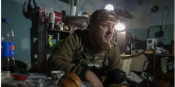 “Для багатьох в армії погони важливіші за життя людей”, – командир Курт про наміри ворога захопити АЕС на Миколаївщині, повагу до “Вагнер” і 5-й рік війни