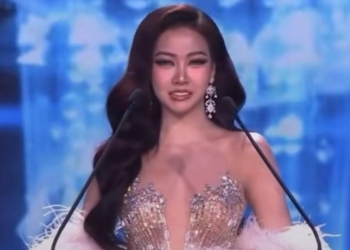 Конкурсантка “Міс Гранд Таїланд-2026” загубила зуби просто на сцені, але швидко виправила конфуз (ВІДЕО)