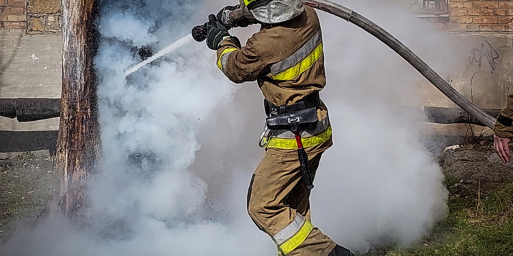 За добу на Миколаївщині зареєстровано п’ять пожеж, одна з яких була через російські обстріли
