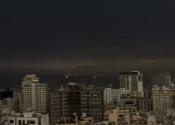 На Близькому Сході ракети тепер летять по заводах з опріснення води, а в Тегерані пройшов кислотний дощ (ВІДЕО)