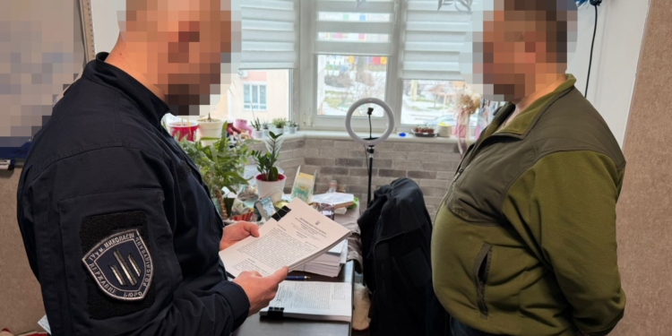 Списували сотні тонн пального для ЗСУ та продавали «наліво» на Миколаївщині: ДБР викрило зловживання на понад 21 млн.грн. (ФОТО)