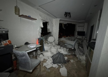 В Одесі після нічної атаки 14 пошкоджених будинків, сотні вибитих вікон (ФОТО)