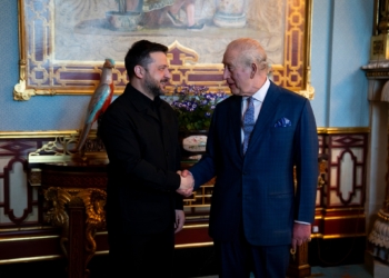 Зеленський зустрівся з королем Чарльзом III (ФОТО)